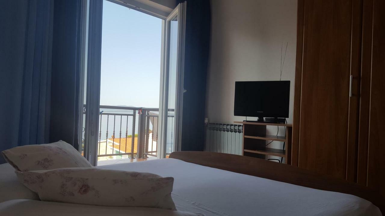 Rooms Raos Brela Exterior foto